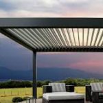 Pergola bioclimatique adossée ou autoportée : quelle configuration privilégier